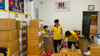 CÔNG TY TNHH TM&DV HĐ EXPRESS