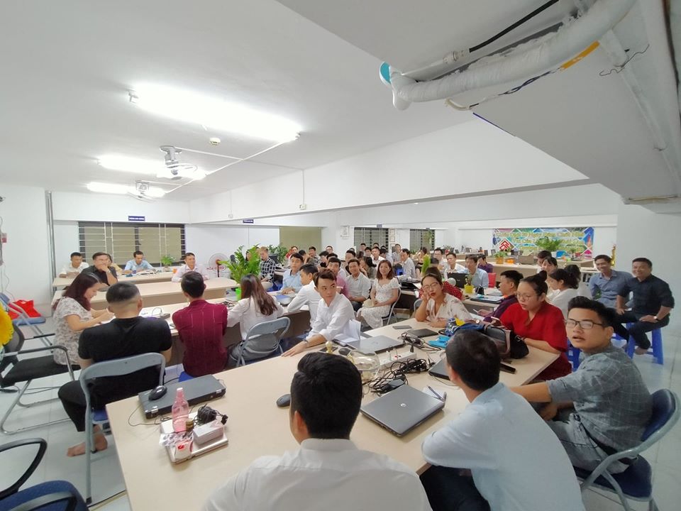 Tuyển Dụng Công Ty BĐS Địa Ốc Vàng