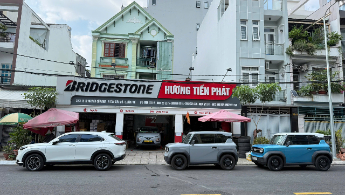 CÔNG TY TNHH TM DV MÂM VỎ XE Ô TÔ HƯƠNG TIẾN PHÁT