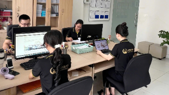 CÔNG TY TNHH TM DV I-WEB