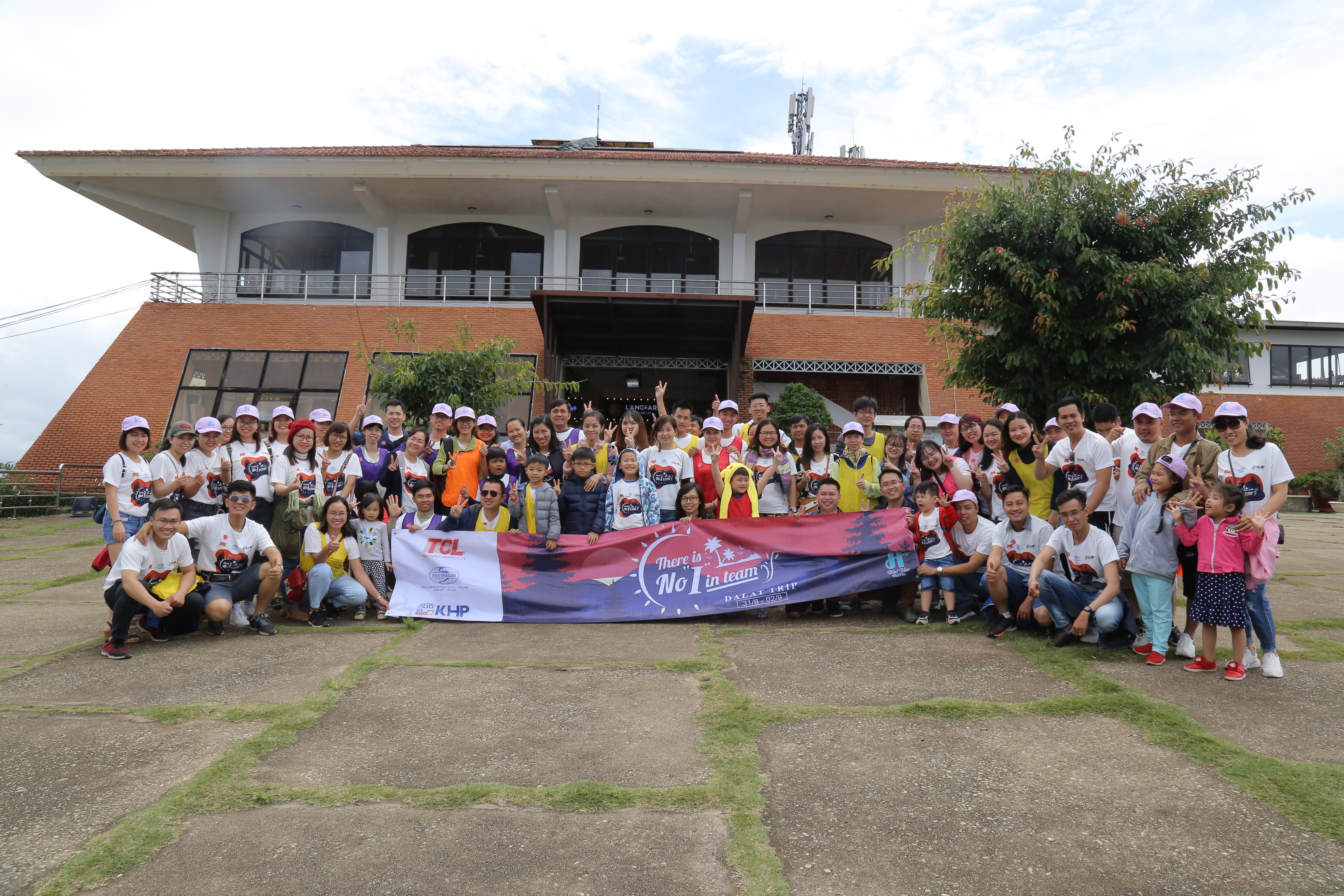 CÔNG TY RỒNG Á CHÂU