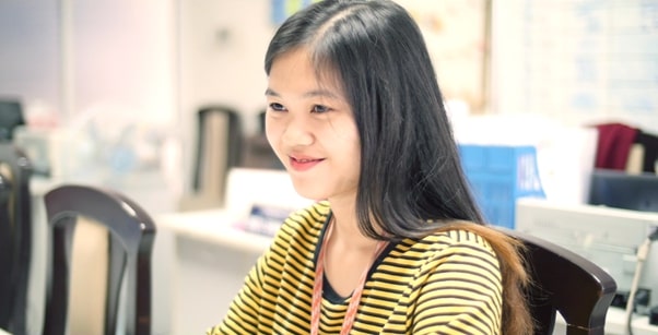 Bán hàng online là công việc khá hot hit trong thời đại ngày nay